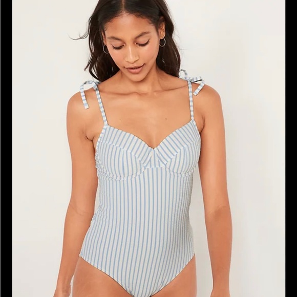 Old Navy Other - Seersucker Tie-Shoulder Striped Seersucker Underwire One-Piece Swimsuit